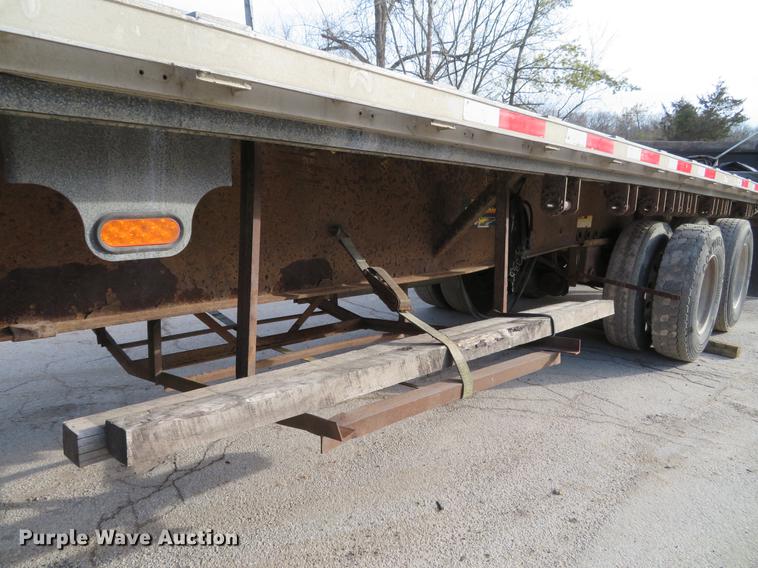 image for item DG3863 2001 Wabash FLCVHCM flatbed trailer