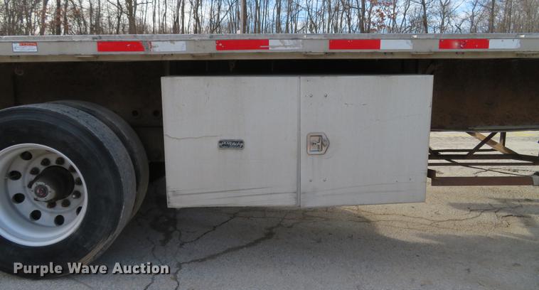 image for item DG3863 2001 Wabash FLCVHCM flatbed trailer