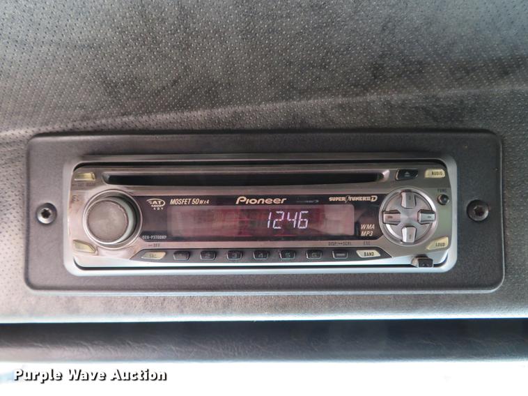 image for item DG3875 1999 Mack CH613 semi truck