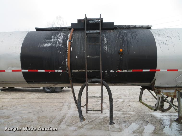 image for item DG3880 1976 Trailmobile T43I1CAF-1 tank trailer