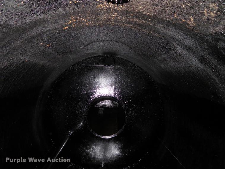 image for item DG3880 1976 Trailmobile T43I1CAF-1 tank trailer