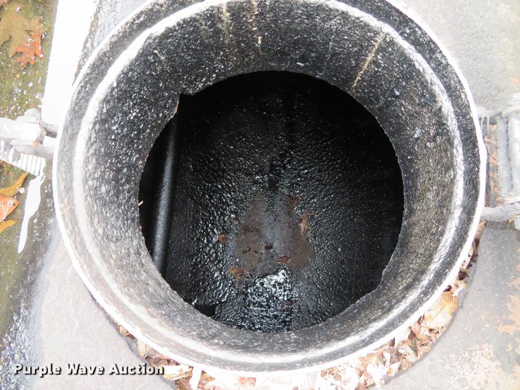 image for item DG3880 1976 Trailmobile T43I1CAF-1 tank trailer