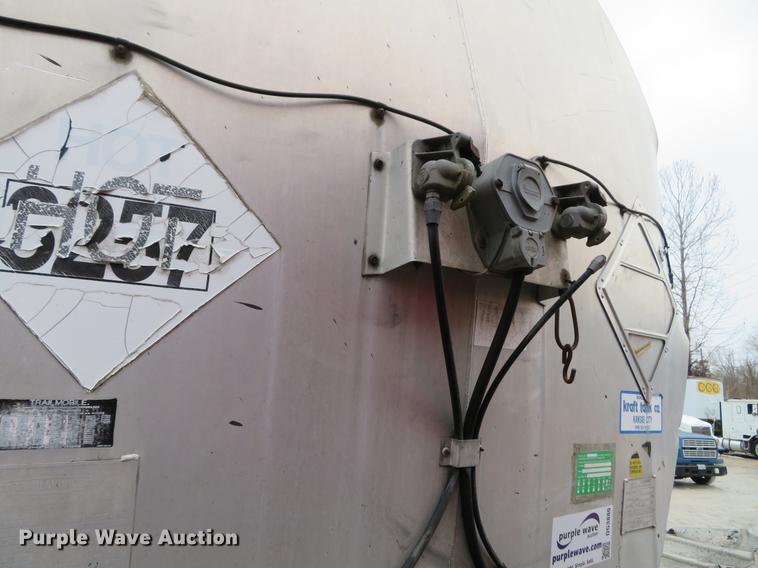 image for item DG3880 1976 Trailmobile T43I1CAF-1 tank trailer