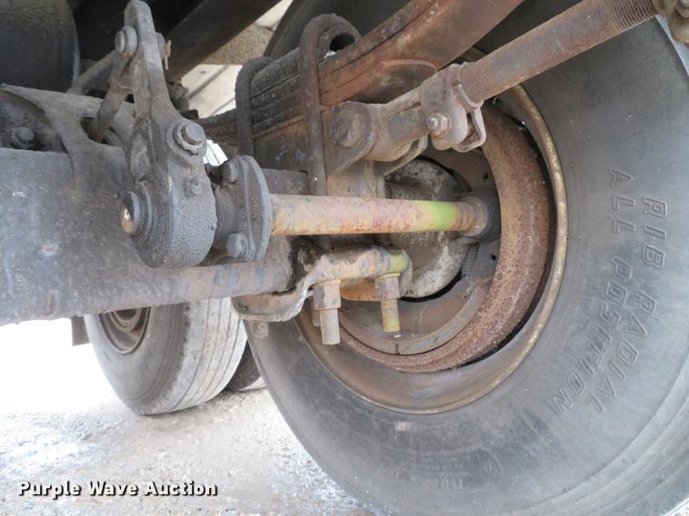 image for item DG3880 1976 Trailmobile T43I1CAF-1 tank trailer