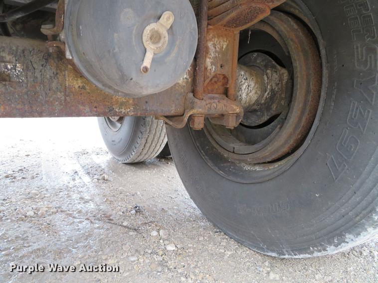 image for item DG3880 1976 Trailmobile T43I1CAF-1 tank trailer