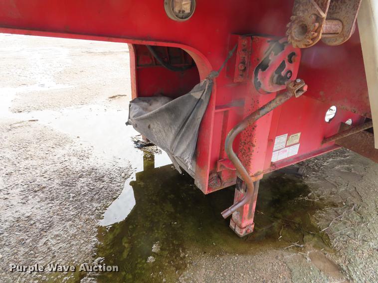 image for item DN9115 2002 Transcraft DTL3000 drop deck trailer