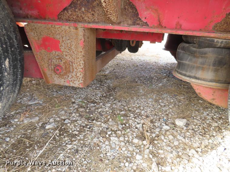 image for item DN9115 2002 Transcraft DTL3000 drop deck trailer