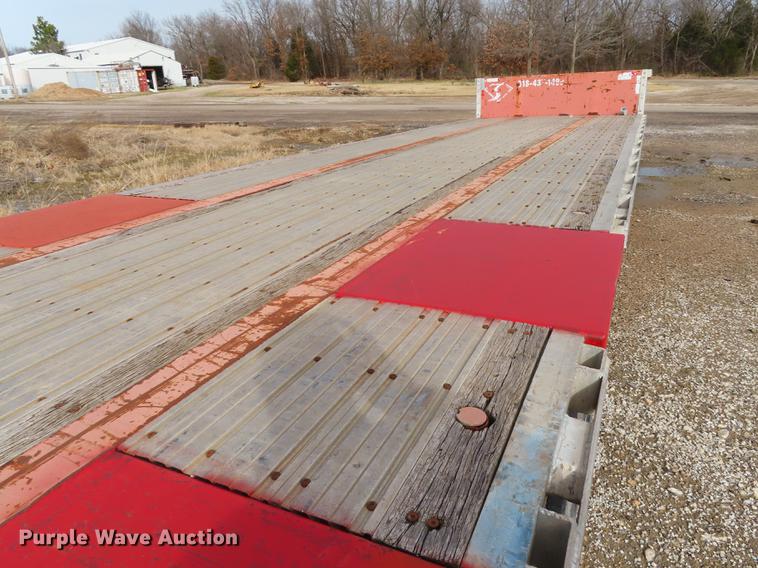 image for item DN9115 2002 Transcraft DTL3000 drop deck trailer