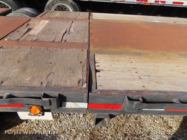 image for item DN9116 1996 Trail King TK70ES-482 extendable drop deck trailer