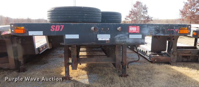 image for item DN9117 2001 Transcraft DTL3000 drop deck trailer