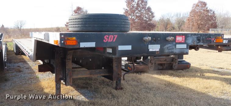 image for item DN9117 2001 Transcraft DTL3000 drop deck trailer