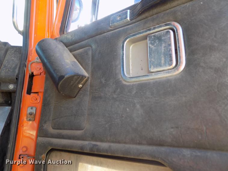 image for item FH9031 1993 Volvo White GMC COE semi truck