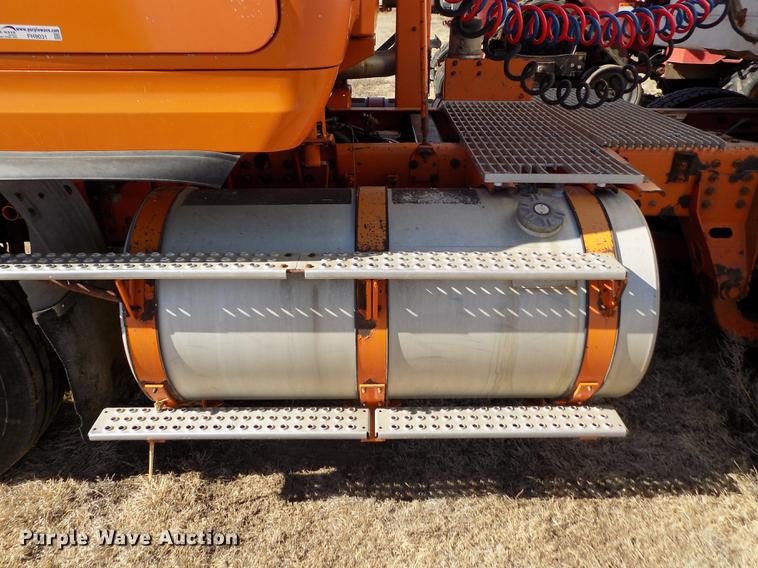 image for item FH9031 1993 Volvo White GMC COE semi truck