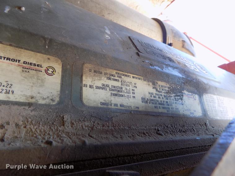 image for item FH9032 1993 Volvo White GMC COE semi truck