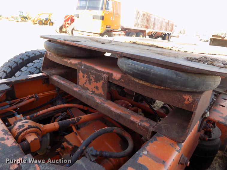 image for item FH9032 1993 Volvo White GMC COE semi truck