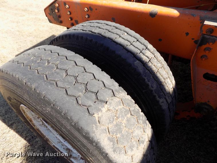 image for item FH9032 1993 Volvo White GMC COE semi truck