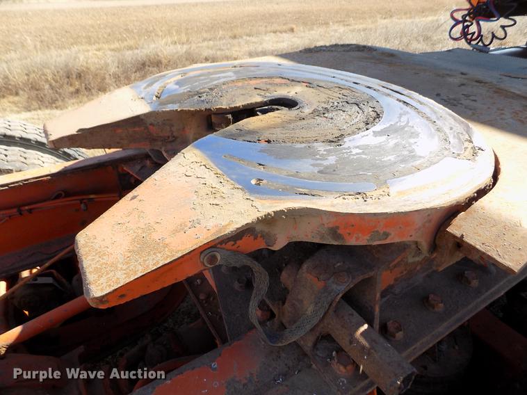 image for item FH9032 1993 Volvo White GMC COE semi truck