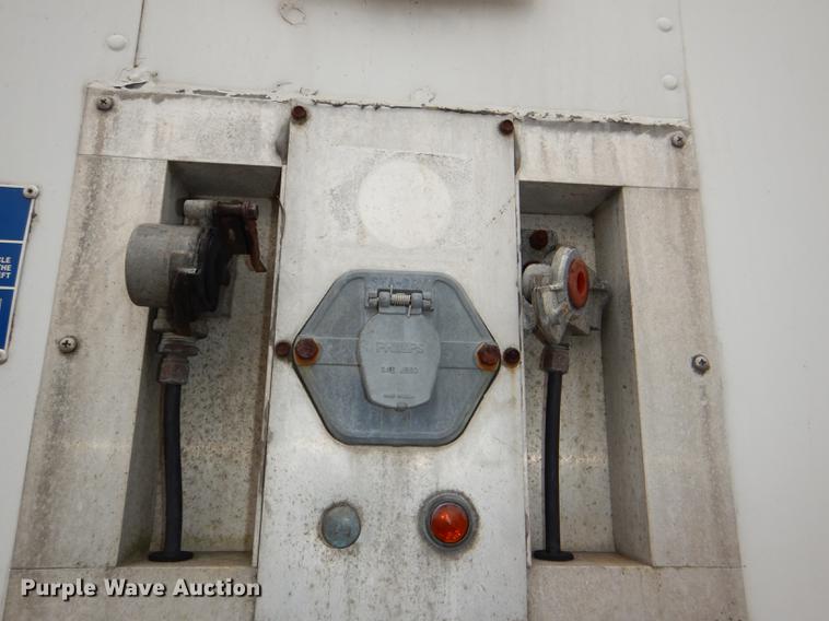 image for item FM9942 1998 Kentucky jobsite dry van trailer