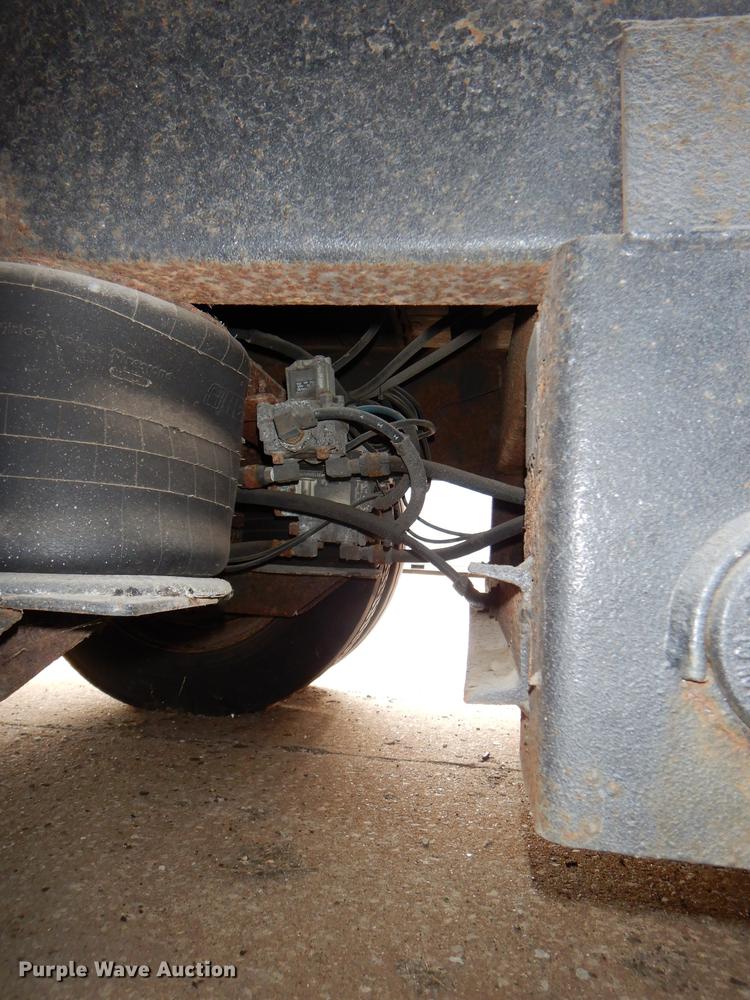 image for item FM9942 1998 Kentucky jobsite dry van trailer