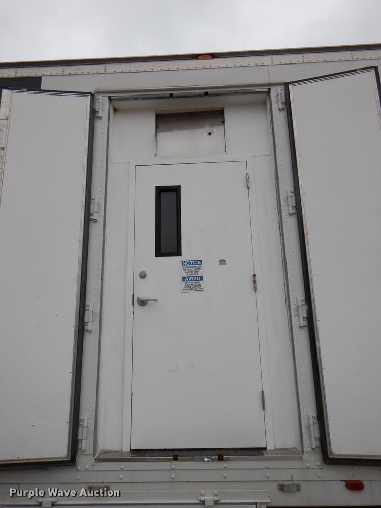 image for item FM9942 1998 Kentucky jobsite dry van trailer