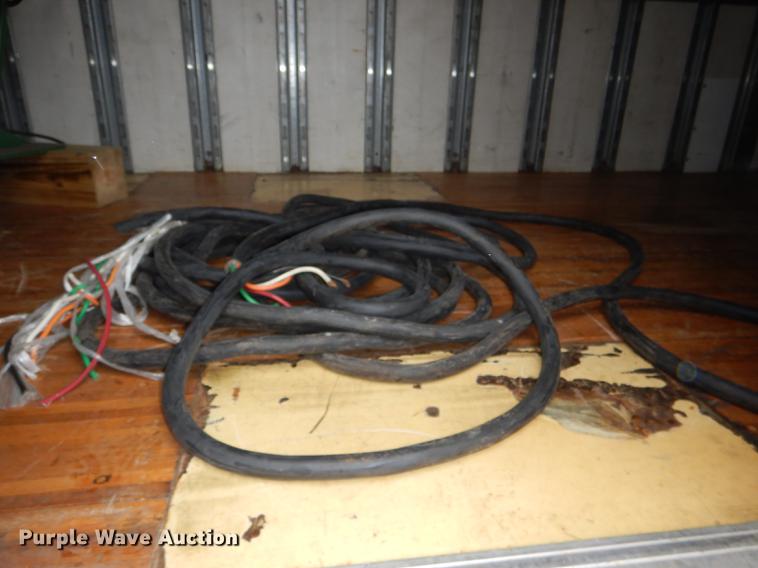 image for item FM9942 1998 Kentucky jobsite dry van trailer