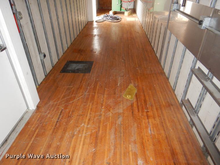 image for item FM9942 1998 Kentucky jobsite dry van trailer