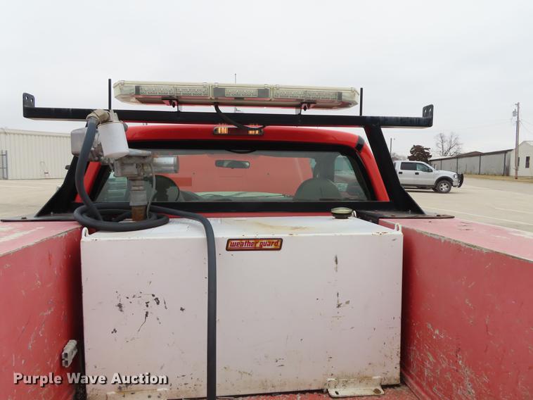 image for item AY9614 2008 Ford F250 Super Duty utility bed pickup truck