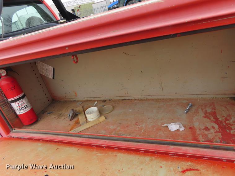 image for item AY9614 2008 Ford F250 Super Duty utility bed pickup truck