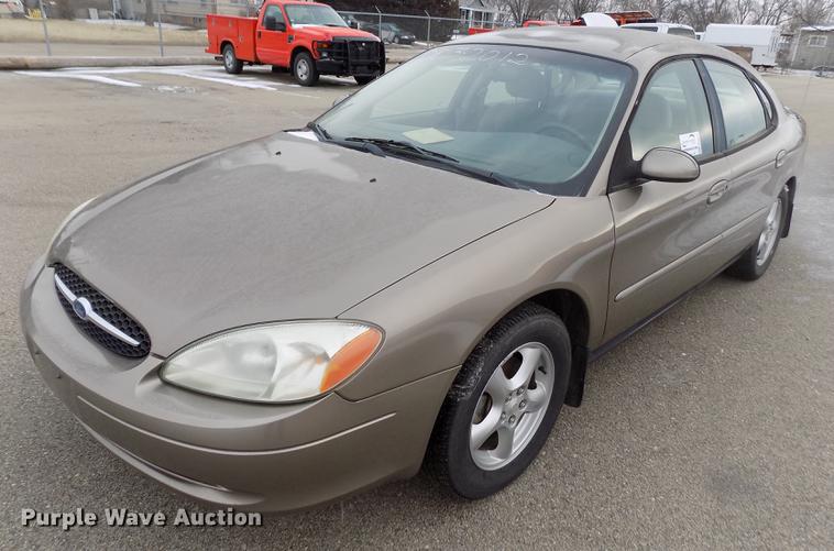 image for item DB4913 2002 Ford Taurus
