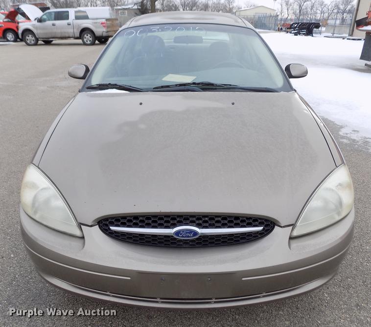 image for item DB4913 2002 Ford Taurus