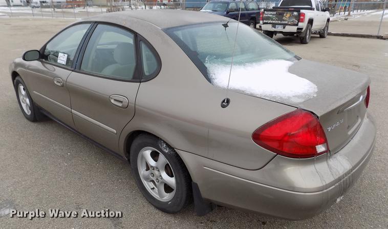 image for item DB4913 2002 Ford Taurus