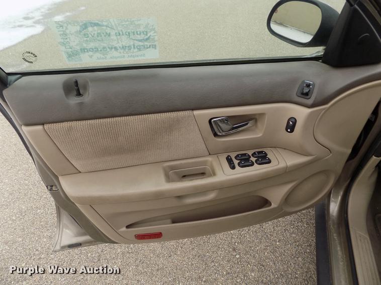 image for item DB4913 2002 Ford Taurus