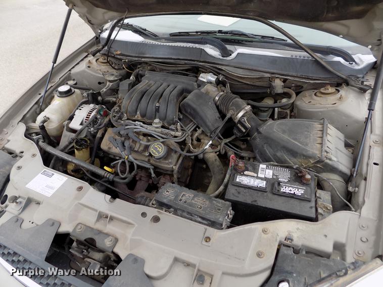 image for item DB4913 2002 Ford Taurus
