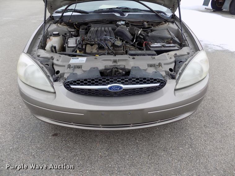 image for item DB4913 2002 Ford Taurus