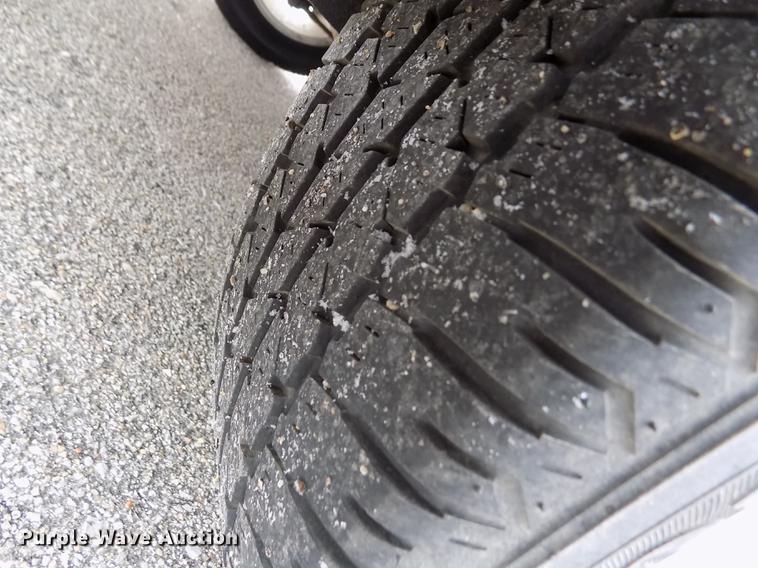 image for item DB4913 2002 Ford Taurus