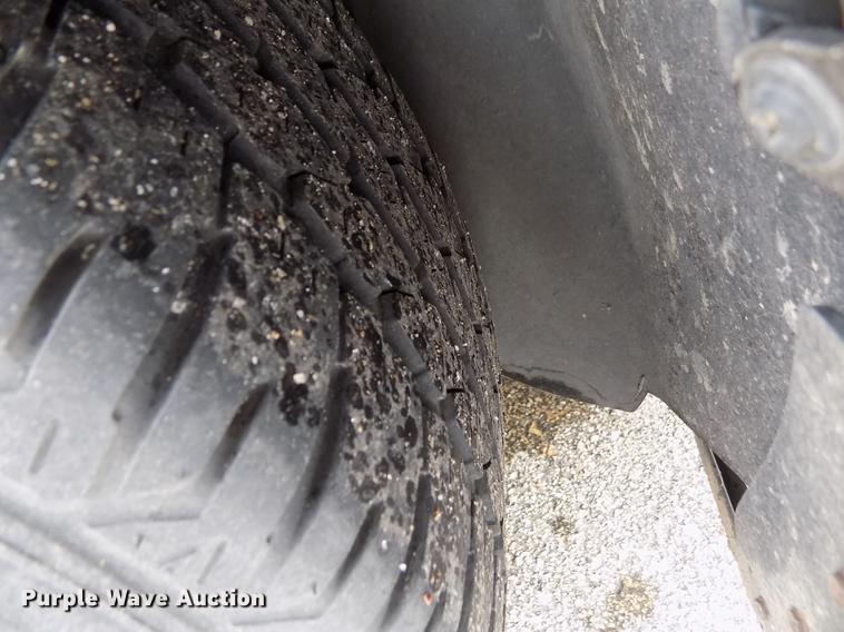 image for item DB4913 2002 Ford Taurus