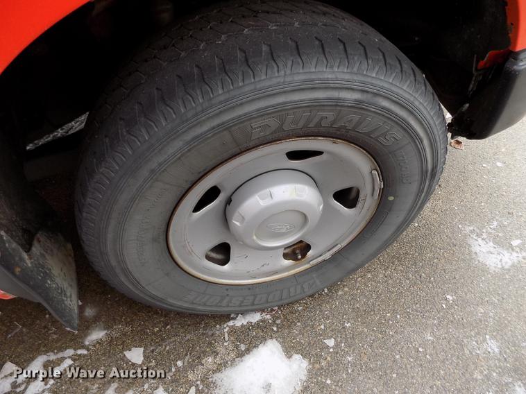 image for item DB4914 2008 Ford F250 Super Duty utility bed pickup truck