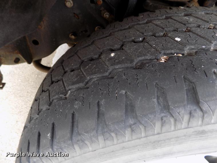 image for item DB4914 2008 Ford F250 Super Duty utility bed pickup truck