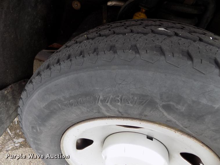 image for item DB4915 2008 Ford F250 Super Duty utility bed pickup truck