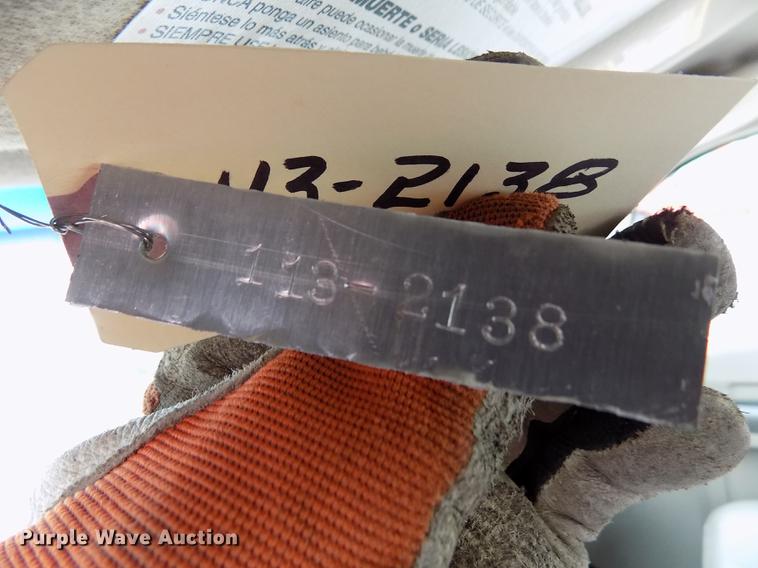 image for item DB4915 2008 Ford F250 Super Duty utility bed pickup truck