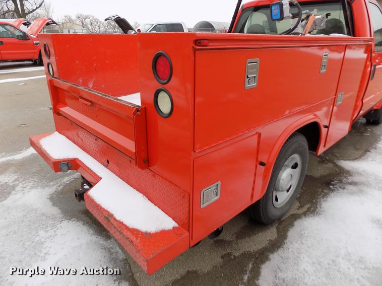 image for item DB4916 2008 Ford F250 Super Duty utility bed pickup truck