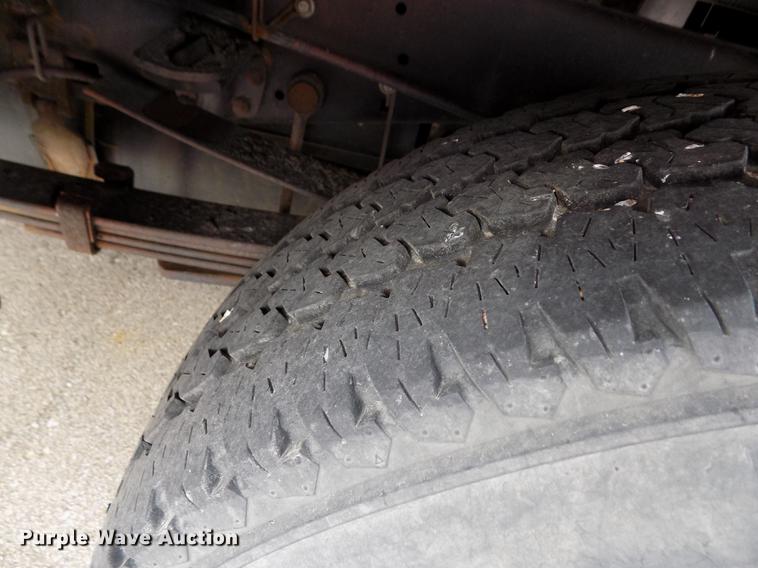 image for item DB4916 2008 Ford F250 Super Duty utility bed pickup truck