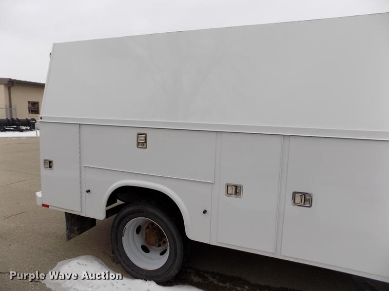 image for item DB4918 2012 Ford F450 Super Duty SuperCab utility bed truck