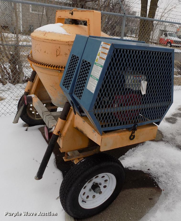 2009 Stone 9CMED cement mixer in Salina, KS | Item DB4919 sold | Purple
