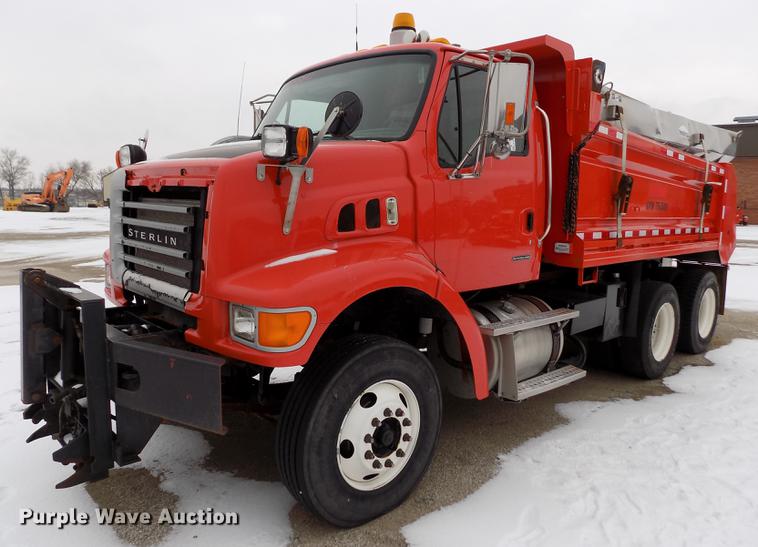 image for item DB4921 2006 Sterling LT7501 dump truck