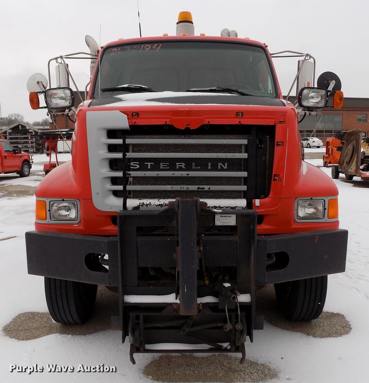 image for item DB4921 2006 Sterling LT7501 dump truck