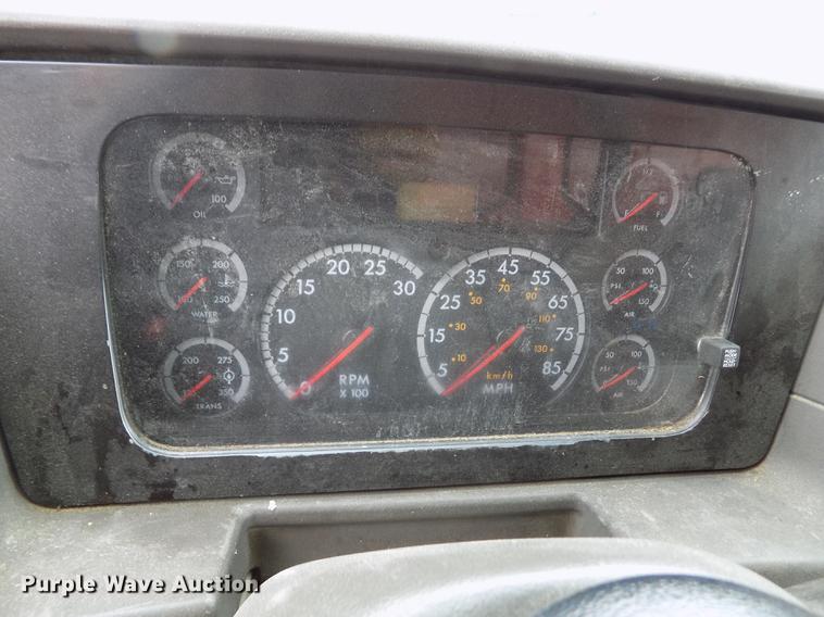 image for item DB4921 2006 Sterling LT7501 dump truck