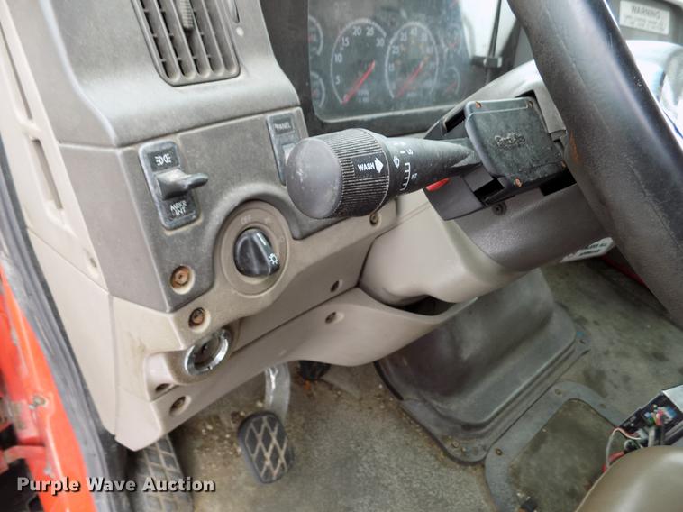 image for item DB4921 2006 Sterling LT7501 dump truck