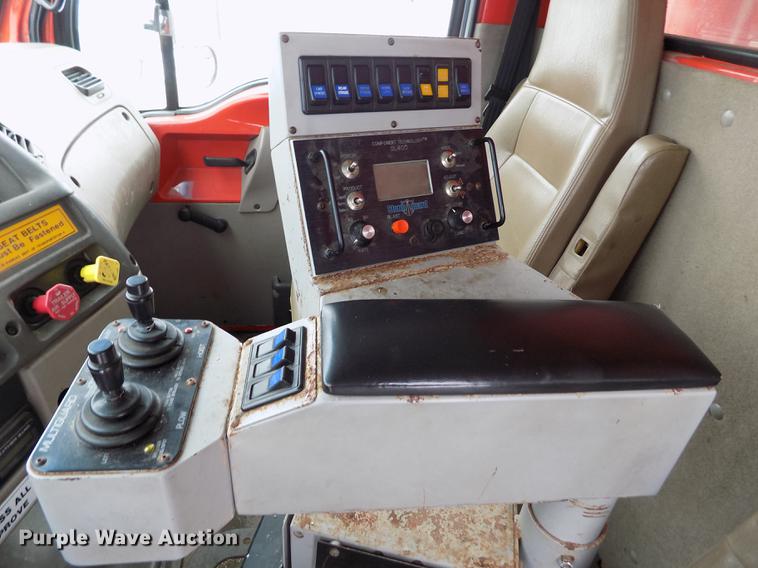 image for item DB4921 2006 Sterling LT7501 dump truck