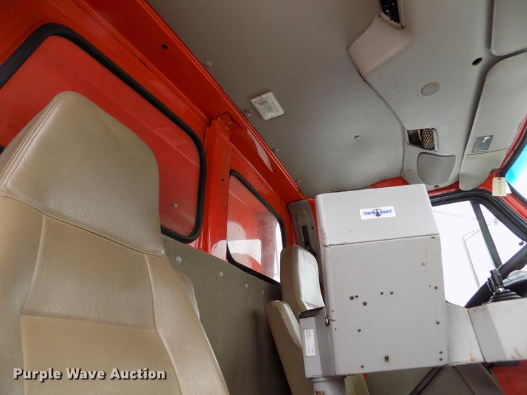 image for item DB4921 2006 Sterling LT7501 dump truck